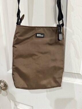 Derek Alexander Brown women’s Crossbody Bag